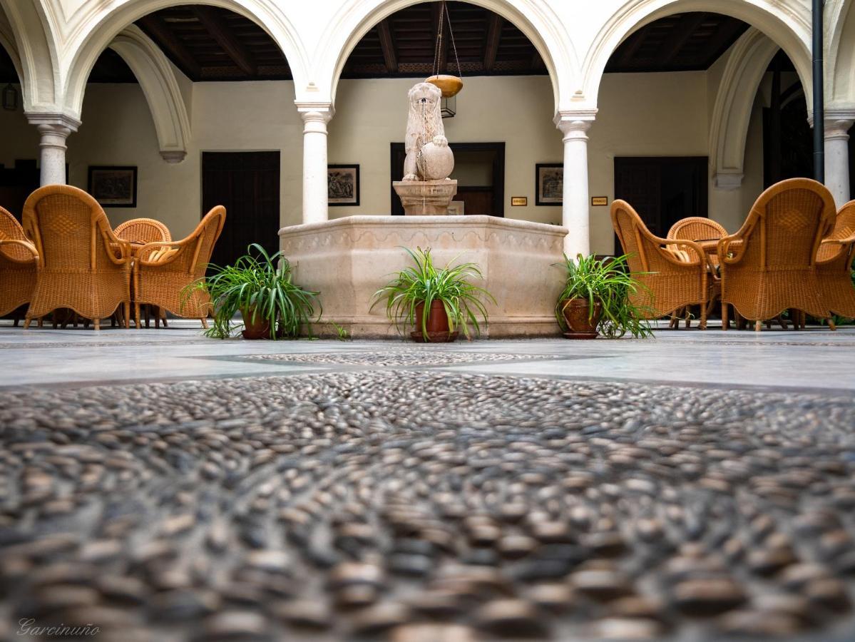 Palacio Marques De La Gomera Osuna Zewnętrze zdjęcie