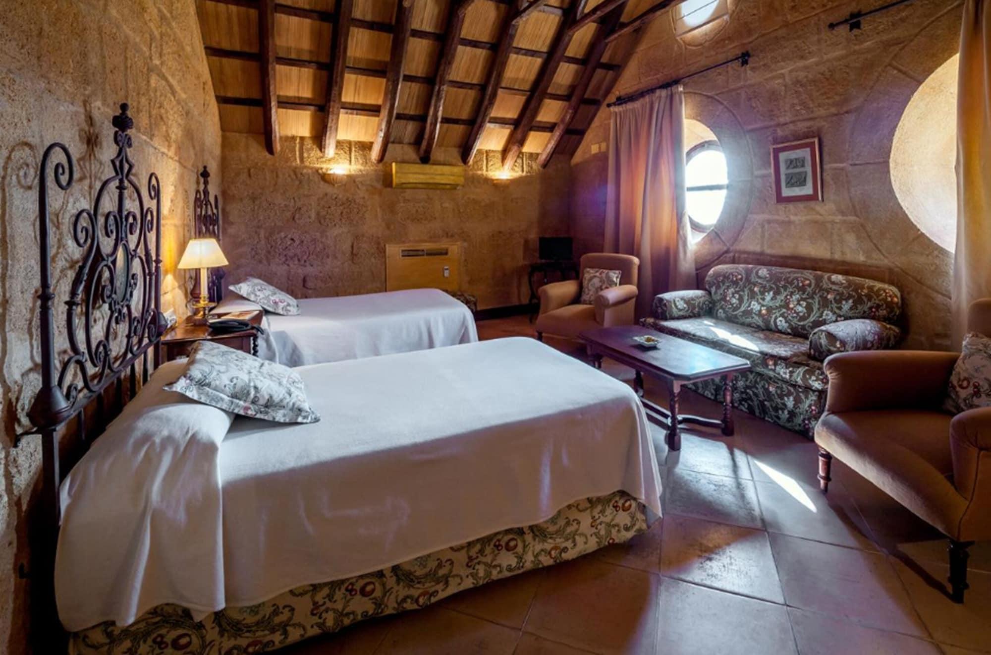 Palacio Marques De La Gomera Osuna Zewnętrze zdjęcie