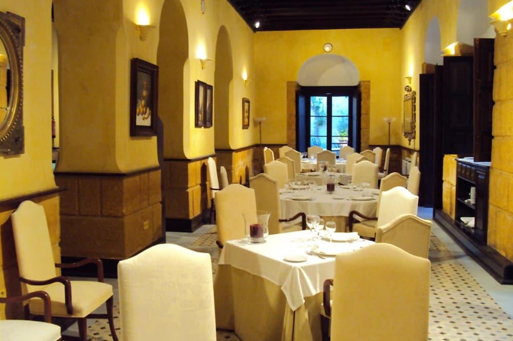Palacio Marques De La Gomera Osuna Zewnętrze zdjęcie